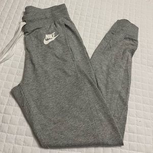Nike joggers